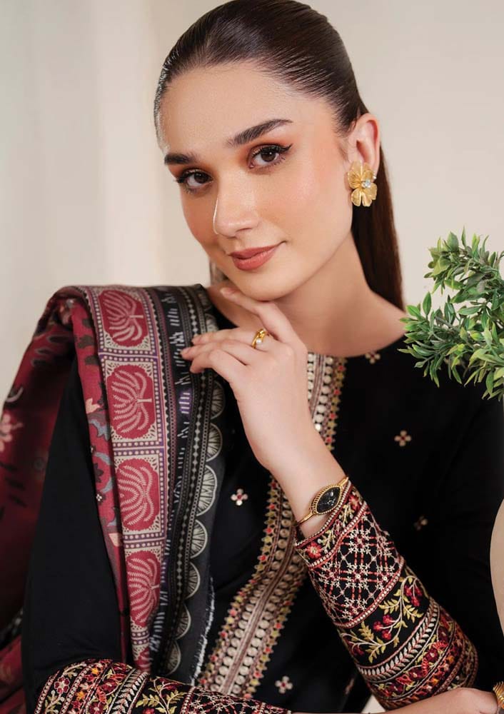 WINTER EMBROIDERY COLLECTION3PC