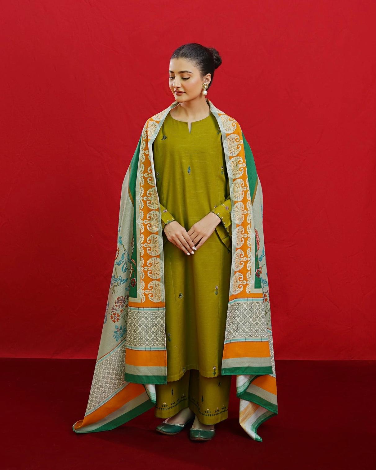 WINTER COLLECTION DHANAK EMBROIDERY 3PC